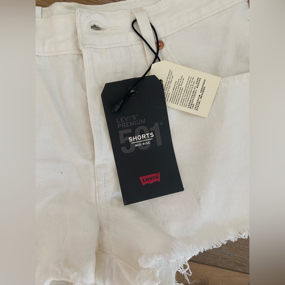 LEVI STRAUSS High Rise Shorts - Picture 4 of 5